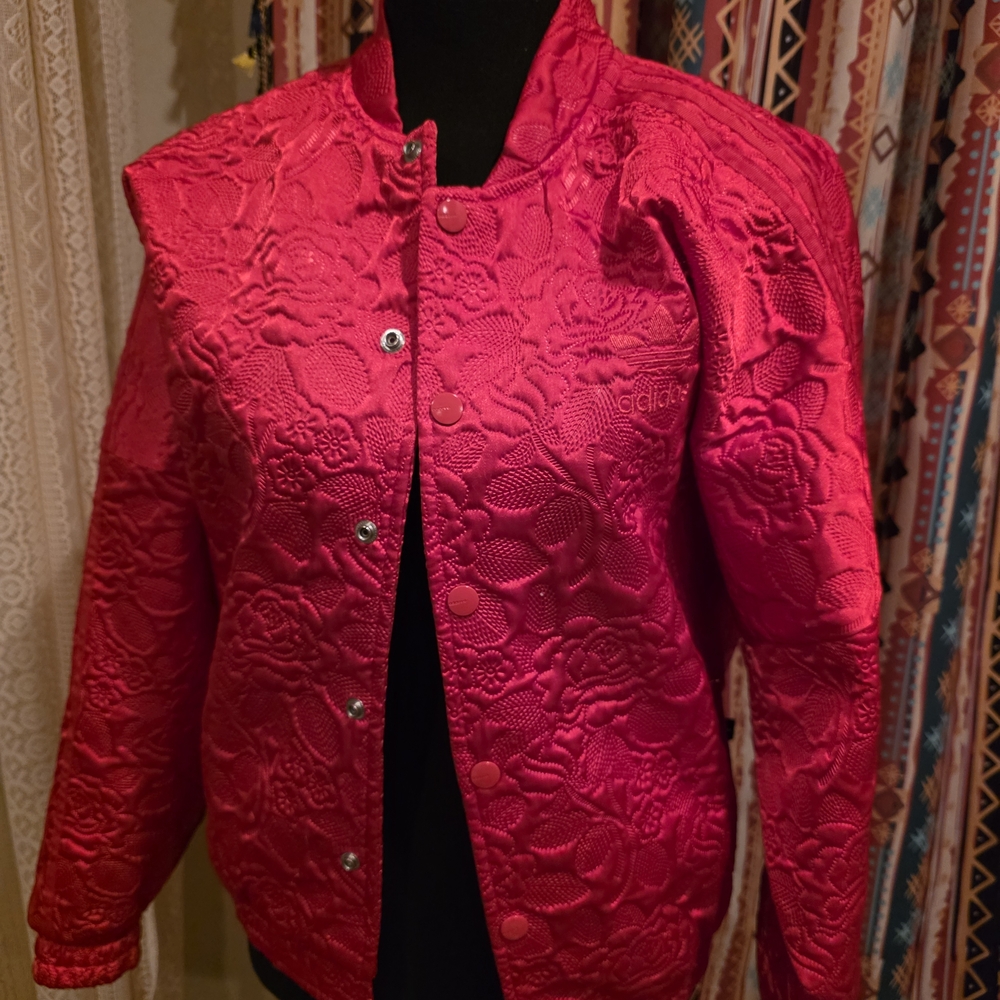 Adidas Originals Floral Quilted Jacquard Bomber – Red – Women’s Size S